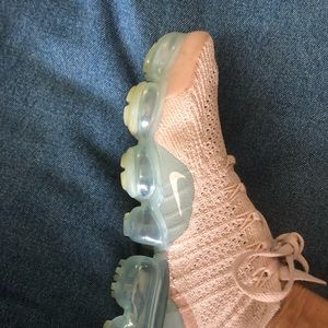 Vapormax ladies size 7